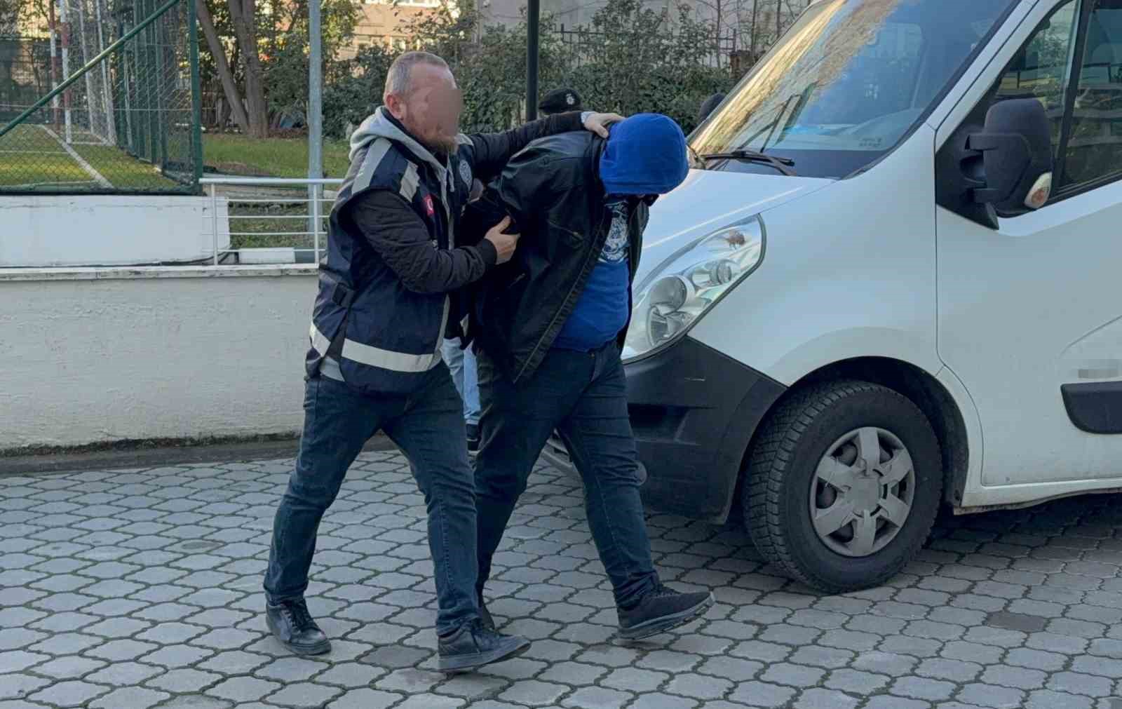 Samsun’da uyuşturucu operasyonu: 1 gözaltı 4 samsunda uyusturucu operasyonu 1 gozalti 0 8lXP44lV