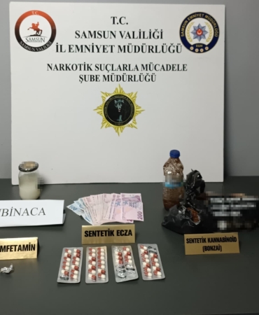 samsunda-uyusturucu-operasyonu-1-gozalti-QgAltBCw.jpg