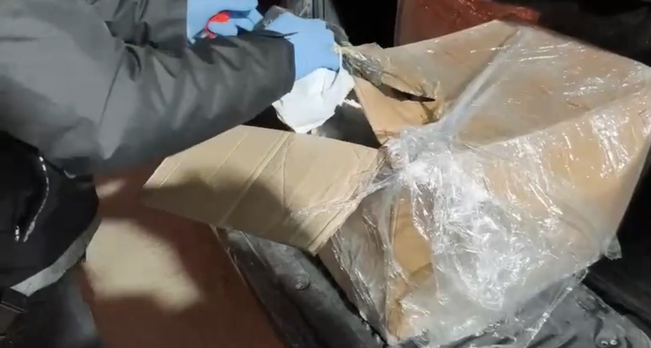 samsunda uyusturucu operasyonunda 165 bin hap ele gecirildi 3 u41N8fRy