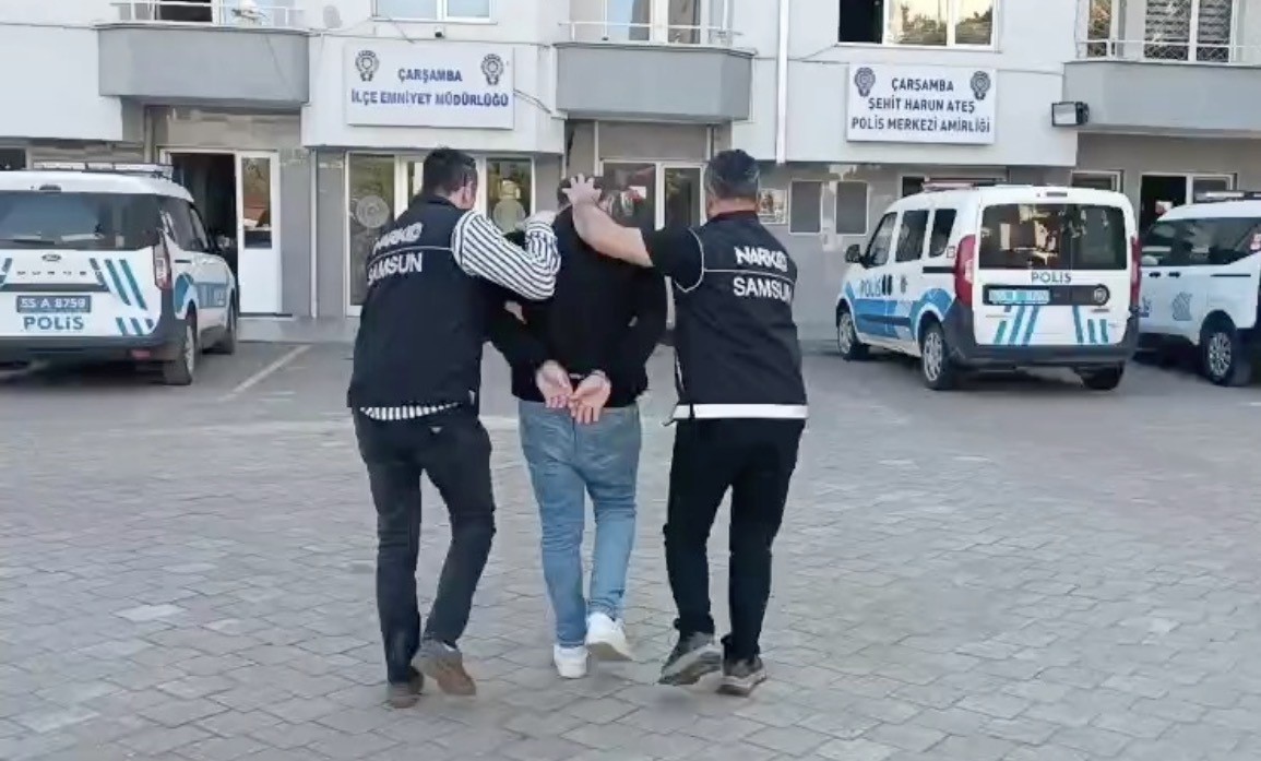 samsunda uyusturucu suclarindan aranan 3 hukumlu yakalandi 2 NeFqCUhu