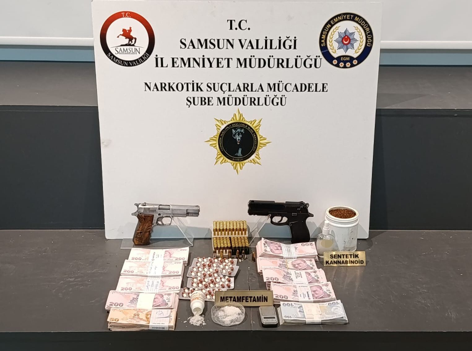 samsunda uyusturucu ticaretine darbe 7 supheli yakalandi 0 hDMBSkfe