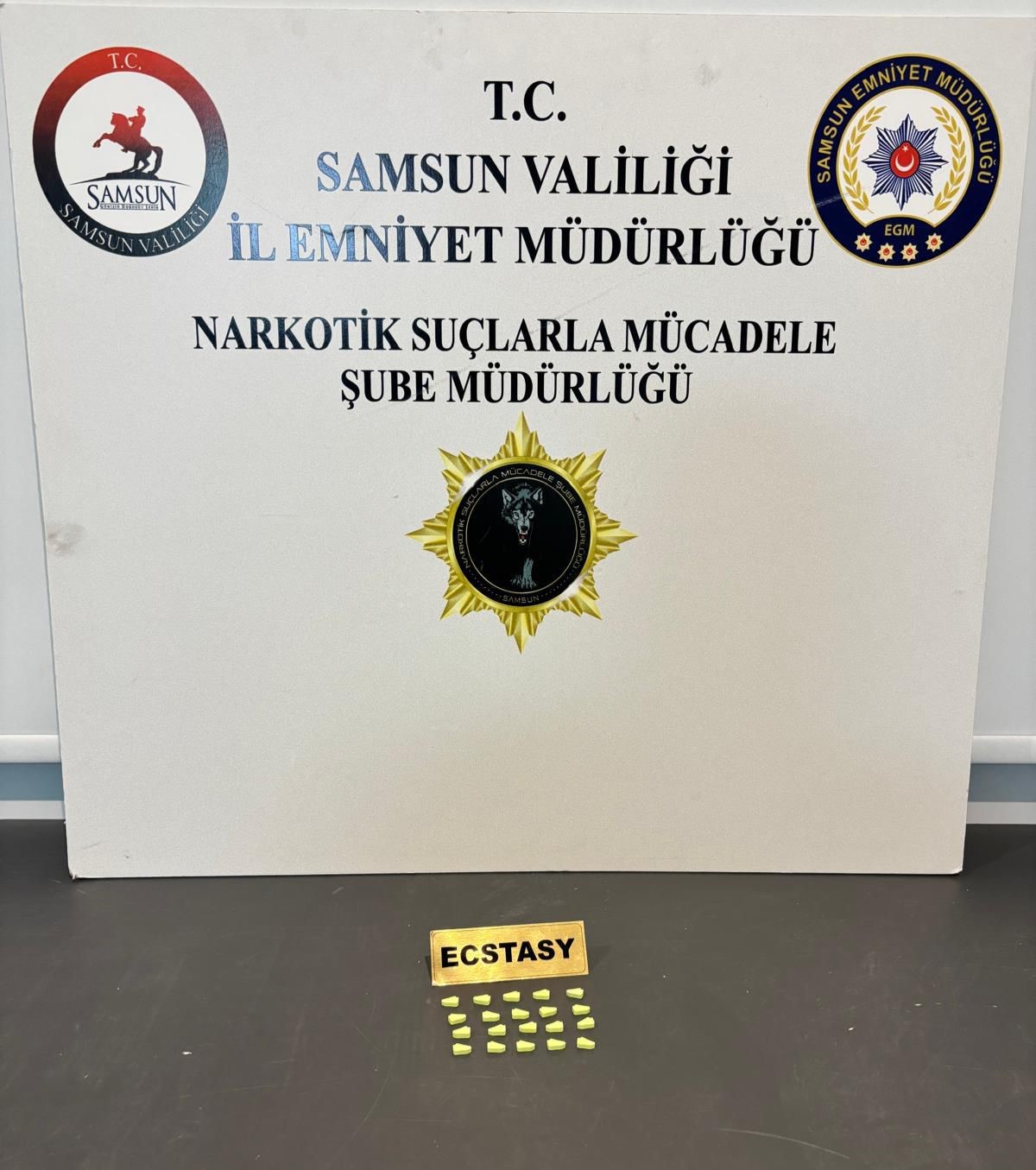 samsunda uyusturucu ticaretine darbe 7 supheli yakalandi 2 dnKDYQsj