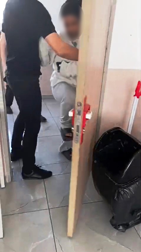 samsunda veli sinifi basti ogretmenler basin aciklamasi ile tepki gosterdi 6 eKFyv5fs