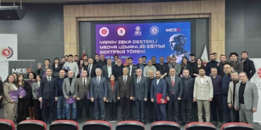 samsunda-yapay-zeka-destekli-medya-uzmanligi-egitimi-sona-erdi-actROR2j.jpg