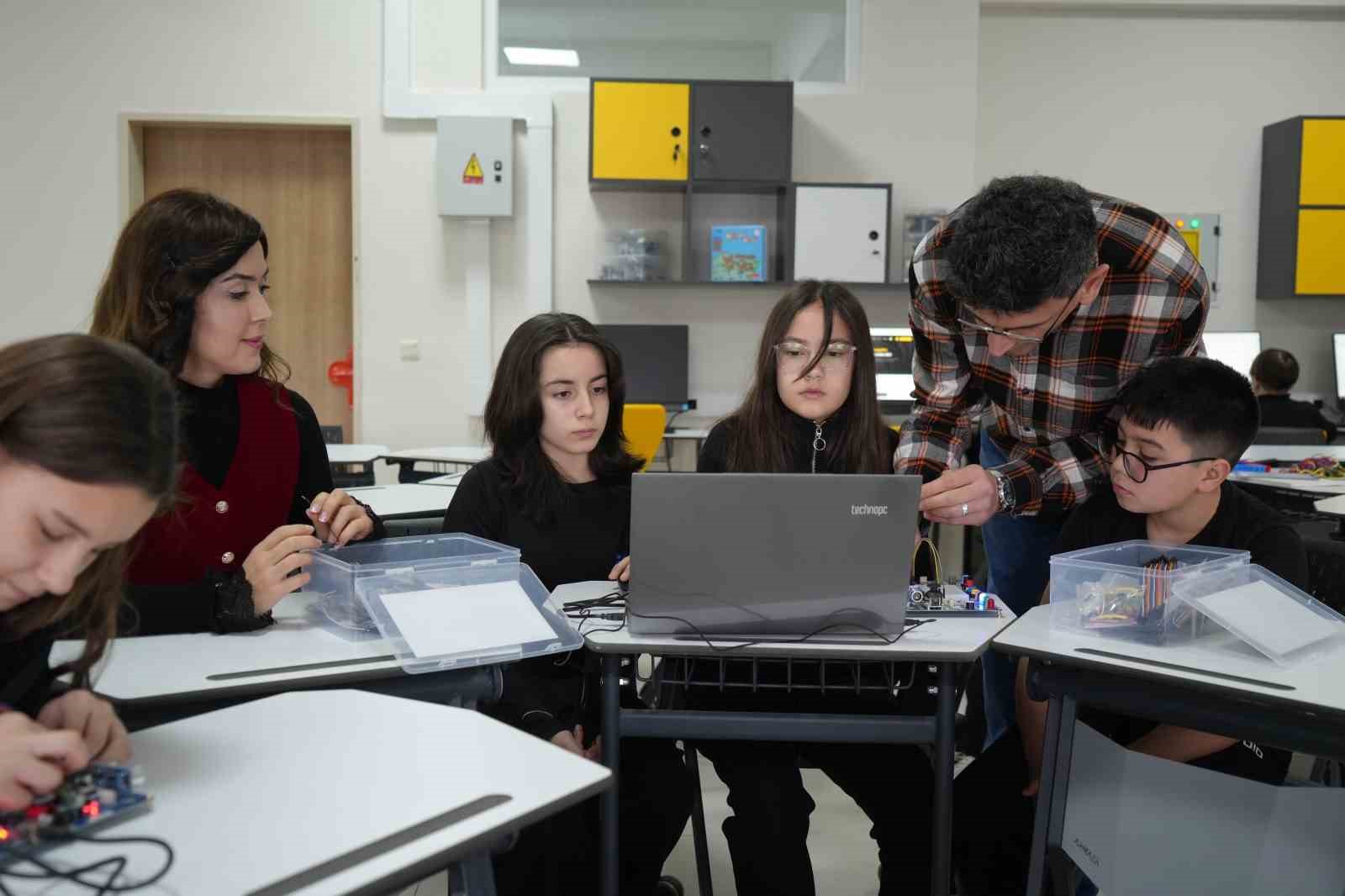 samsunda yenilikci sinif donemi maarif modeliyle egitimde yeni vizyon 4 sw9GrFKz