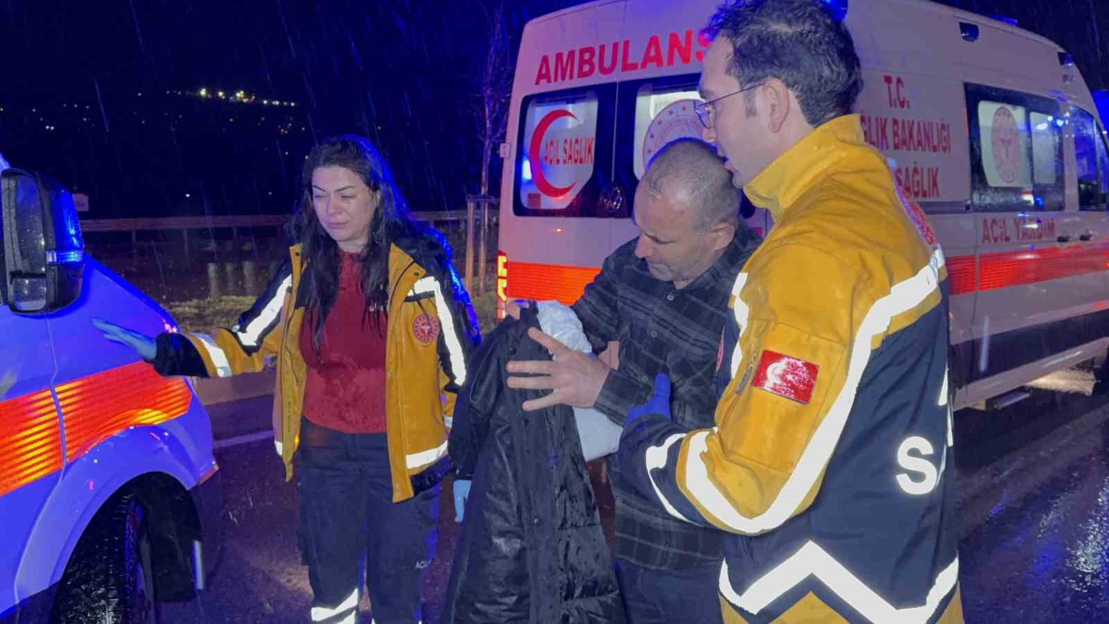 samsunda yolcu otobusu devrildi 6 yarali 7 yMAr9Qrp