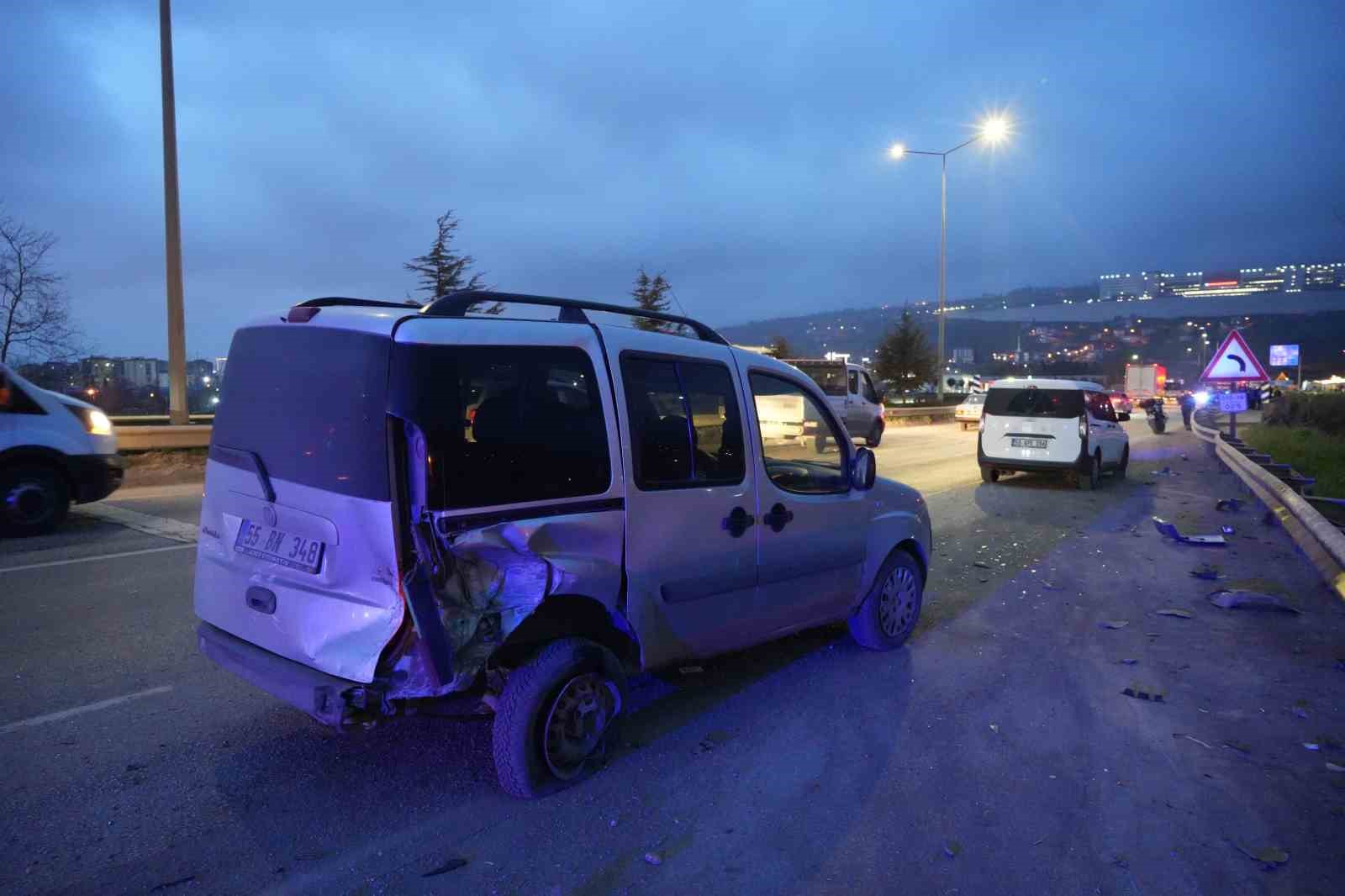 Samsun’da zincirleme kaza: 6 yaralı 7 samsunda zincirleme kaza 6 yarali 3 Wn7IrmP5