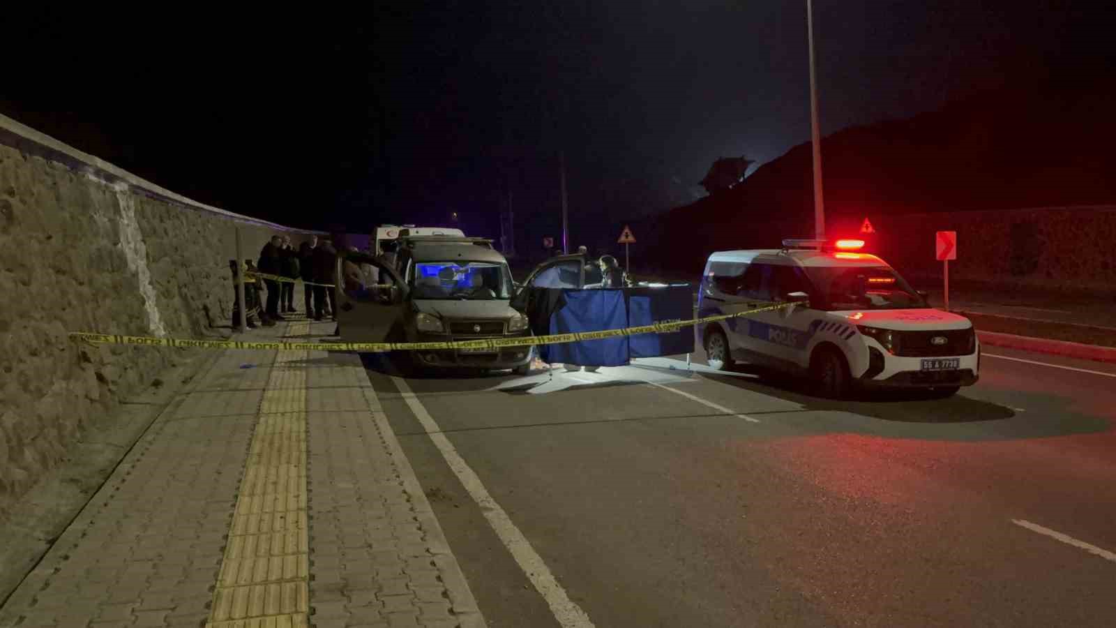 samsundaki bogaz kesme cinayetinde yeni gelisme kadinin esi ve oglu da gozaltina alindi 0 51hNG79Y