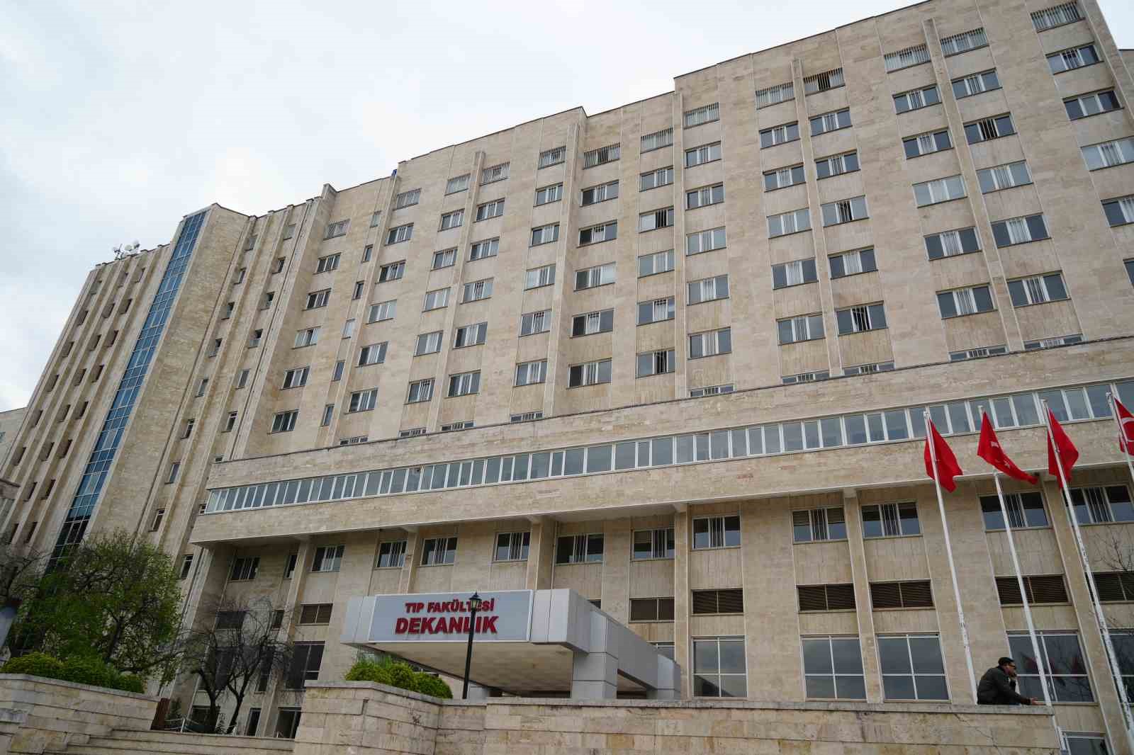 Samsun’daki kazada kolu kopan öğrenciyle ilgili sevindirici gelişme: "Ameliyat başarılı geçti" 5 samsundaki kazada kolu kopan ogrenciyle ilgili sevindirici gelisme ameliyat basarili gecti 1 e4fZy7eb