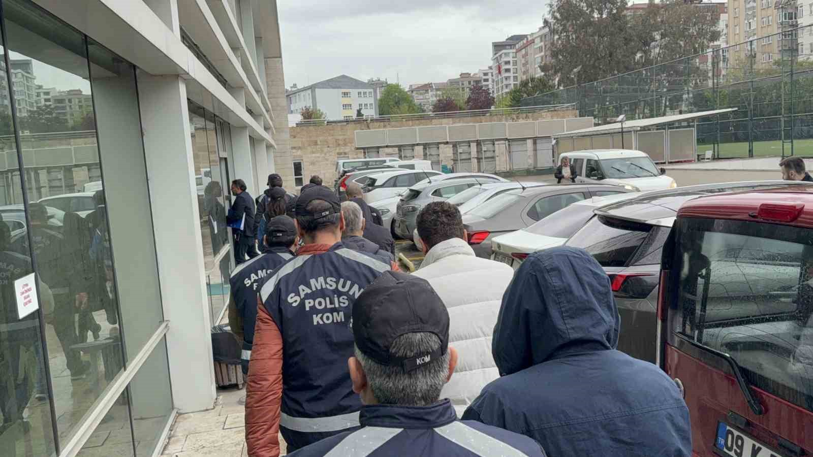 Samsun’daki rüşvet operasyonunda 4’ü doktor 8 kişi adliyeye sevk edildi 7 samsundaki rusvet operasyonunda 4u doktor 8 kisi adliyeye sevk edildi 3 TrbGXvAk