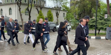 samsundaki-rusvet-operasyonunda-4u-doktor-8-kisi-adliyeye-sevk-edildi-cpiFljbs.jpg