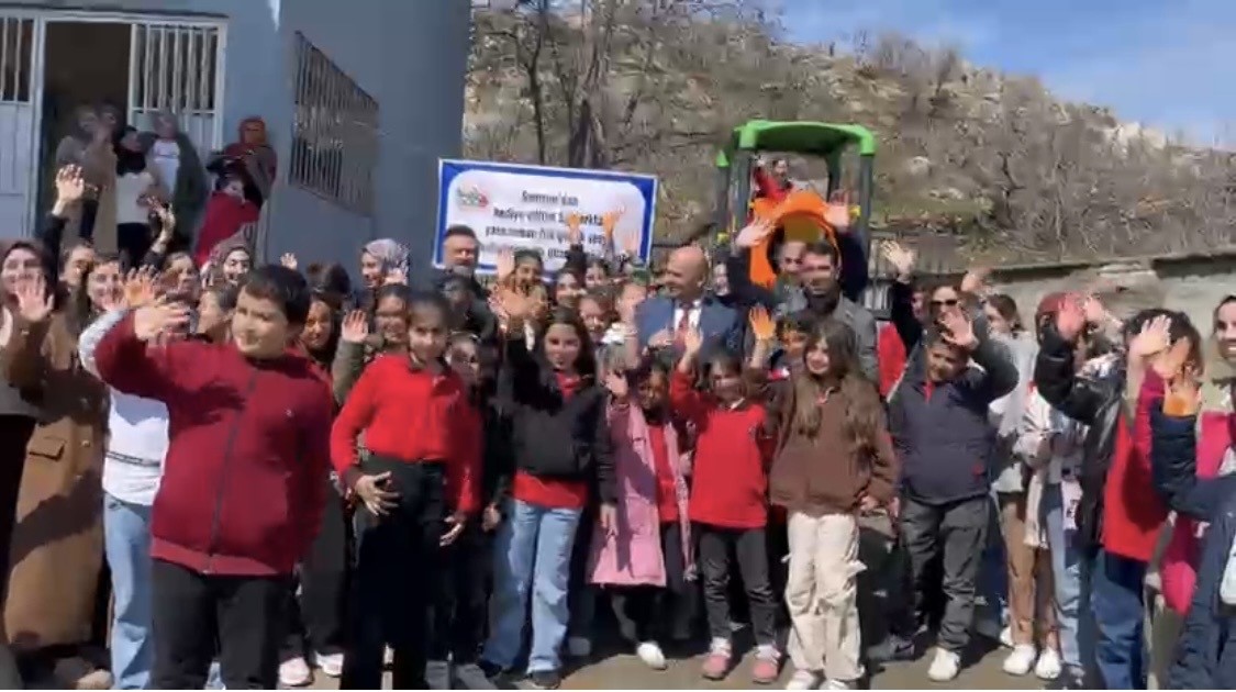 Samsun’dan Diyarbakır’a uzanan gönül köprüsü oyun parkıyla taçlandı 8 samsundan diyarbakira uzanan gonul koprusu oyun parkiyla taclandi 4 7bZDugD3