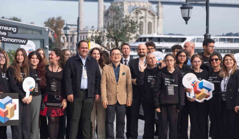 samsung-solve-for-tomorrow-programinda-turkiyeyi-kuresel-capta-temsil-edecek-takimlar-belli-oldu-Q1UtBXWd.jpg