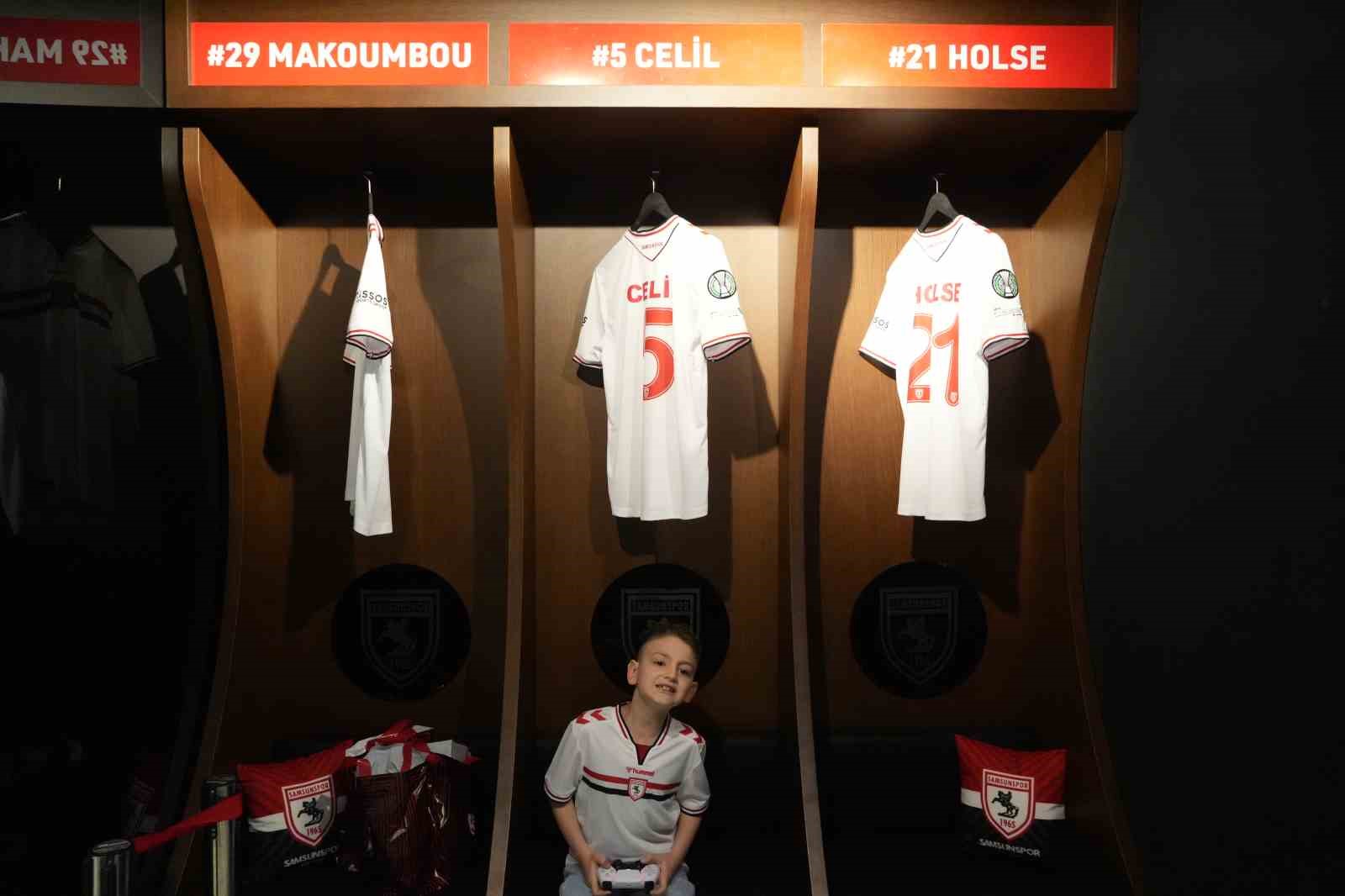 samsunspor 5 magazasini acti 3 WZ3V1nnB