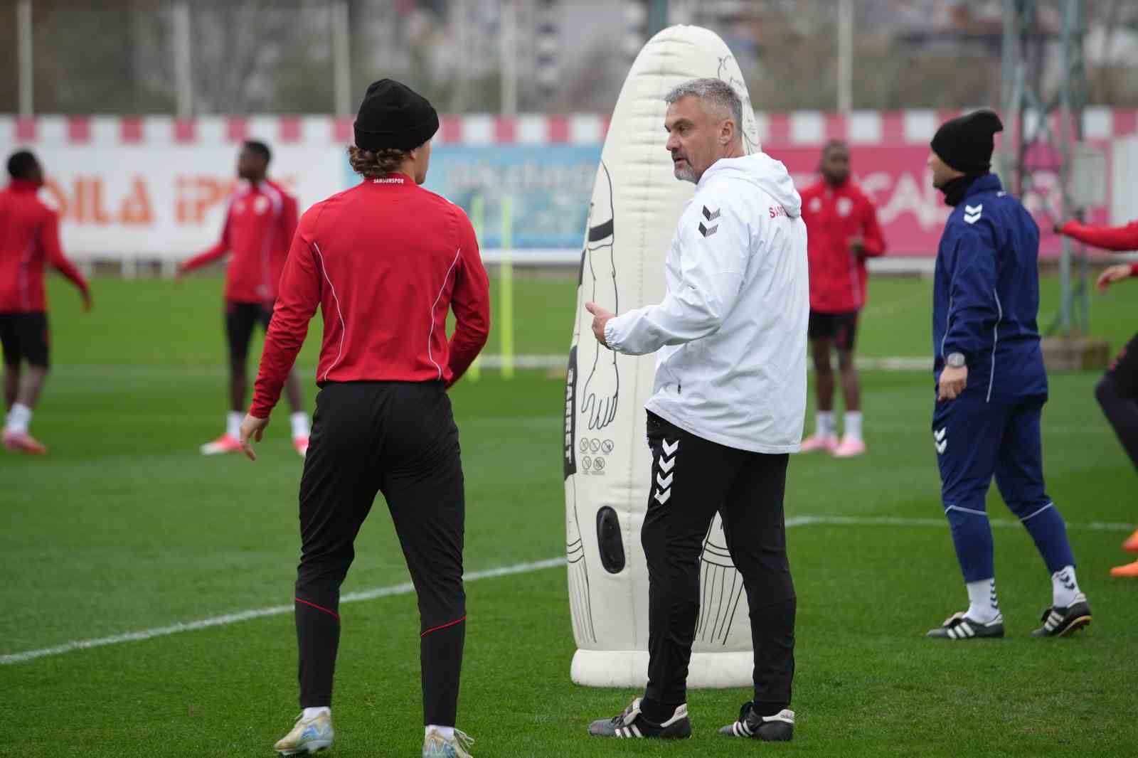 samsunspor aek maci hazirliklarini tamamladi 1