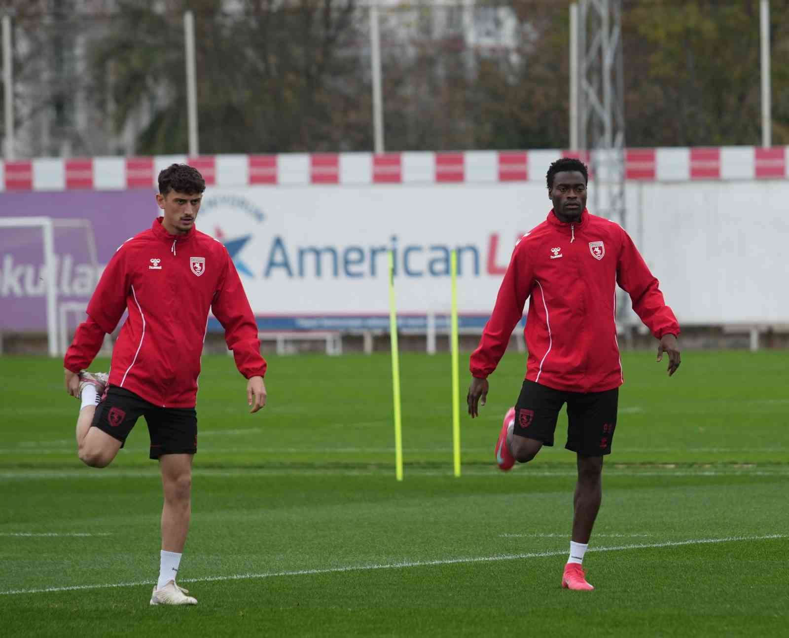 samsunspor aek maci hazirliklarini tamamladi 2 DvWC5J7w