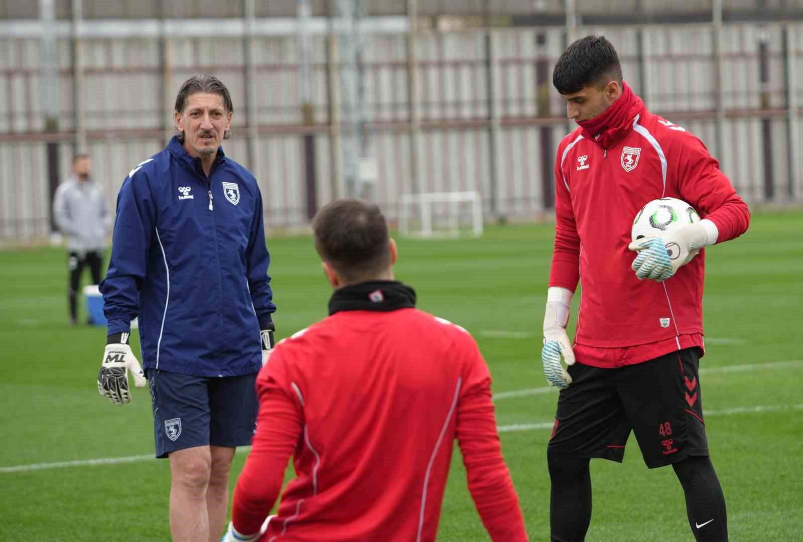 samsunspor aek maci hazirliklarini tamamladi 3 hi5wNlfr