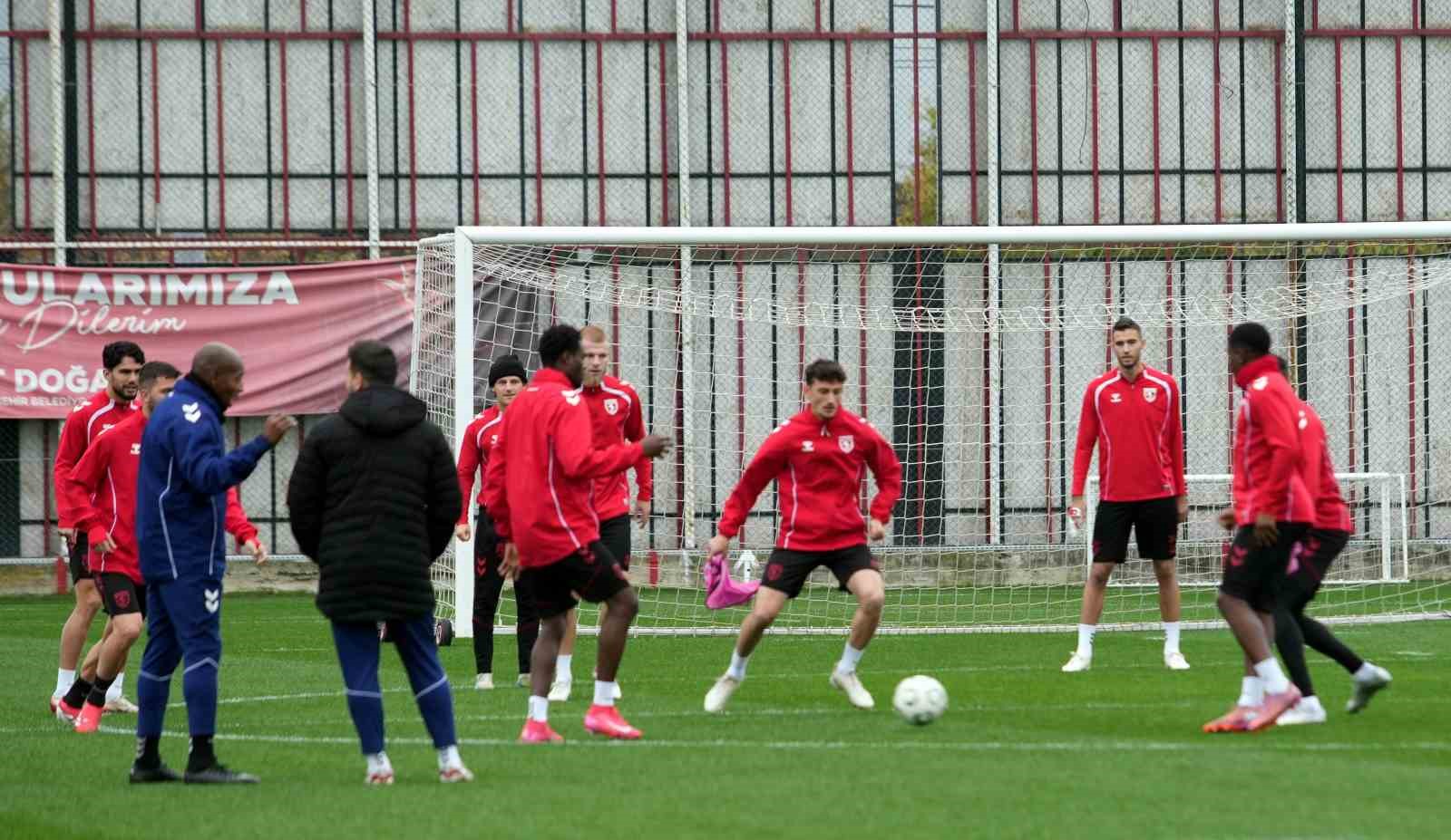 samsunspor aek maci hazirliklarini tamamladi 5 nHRT7NkR