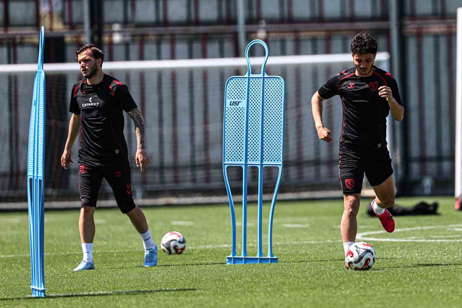 Samsunspor, ara vermeden Alanyaspor hazırlıklarına başladı 7 samsunspor ara vermeden alanyaspor hazirliklarina basladi 3