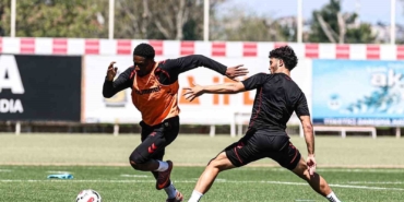 samsunspor-ara-vermeden-alanyaspor-hazirliklarina-basladi-4K8tXGE9.jpg