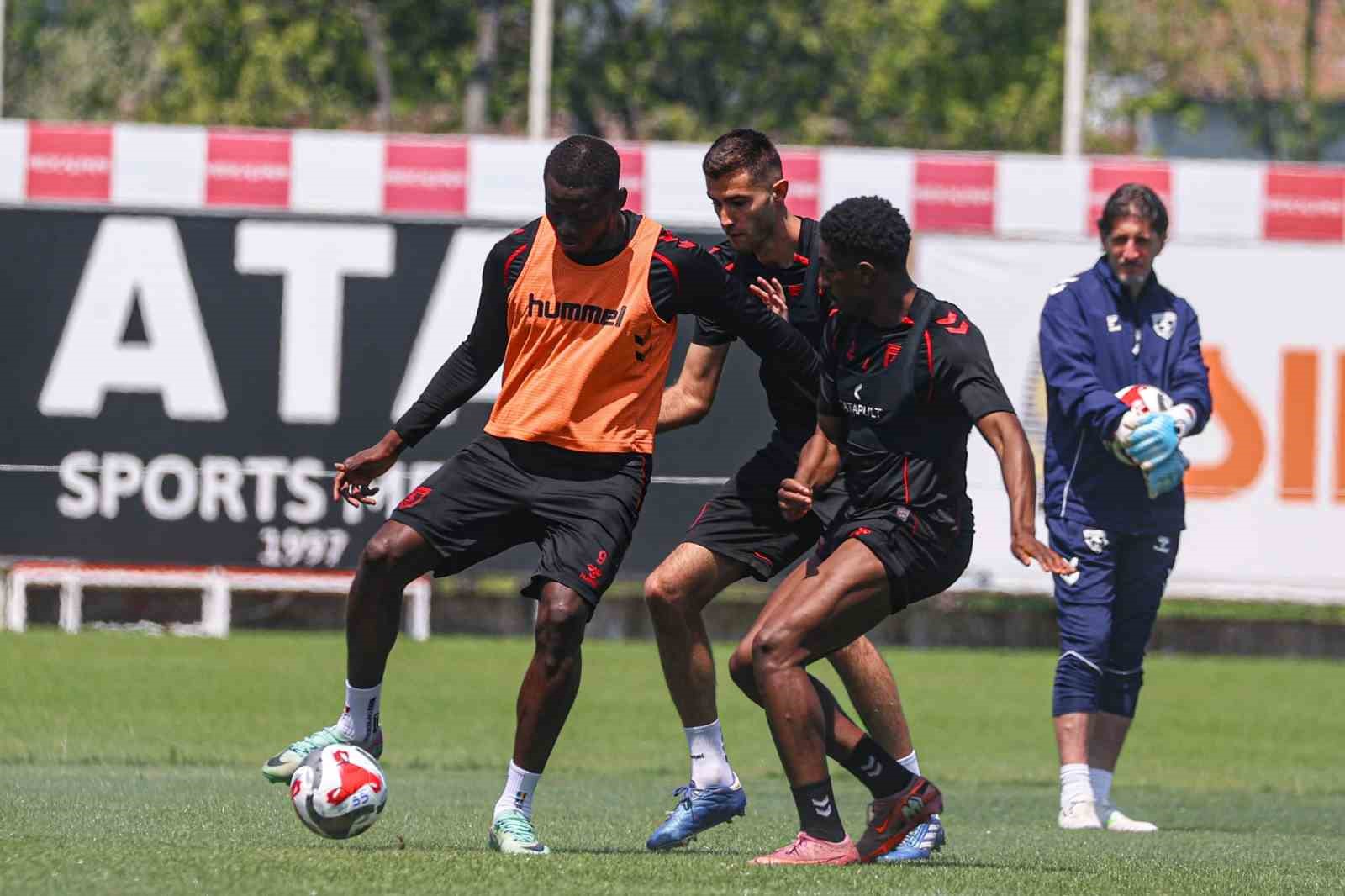 samsunspor basaksehir maci hazirliklarini tamamladi 4 lc9iXvb6