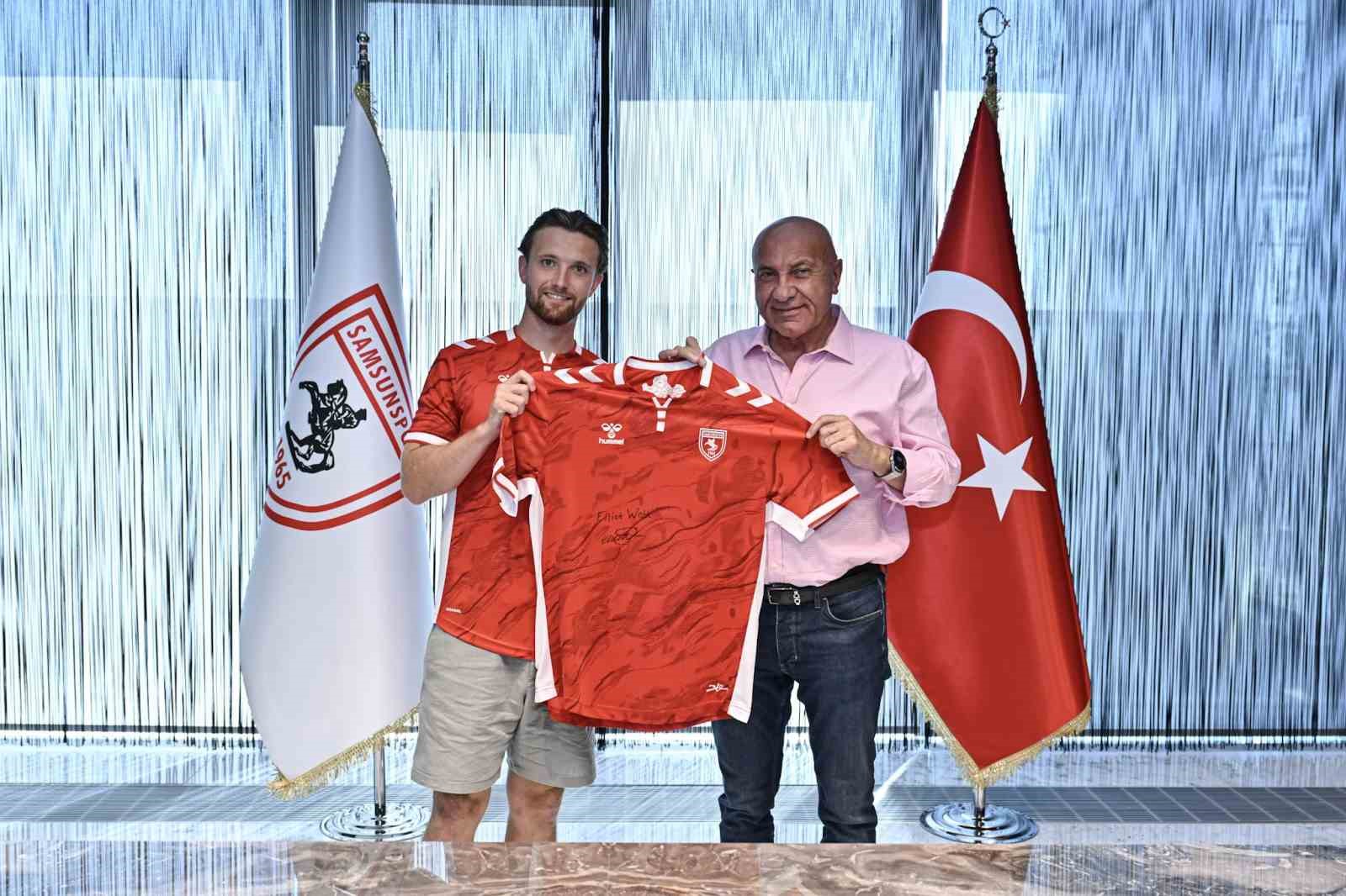 Samsunspor, Elliot Watt’ı 4 yıllığına kadrosuna kattı 4 samsunspor elliot watti 4 yilligina kadrosuna katti 0 OTuq2GuL
