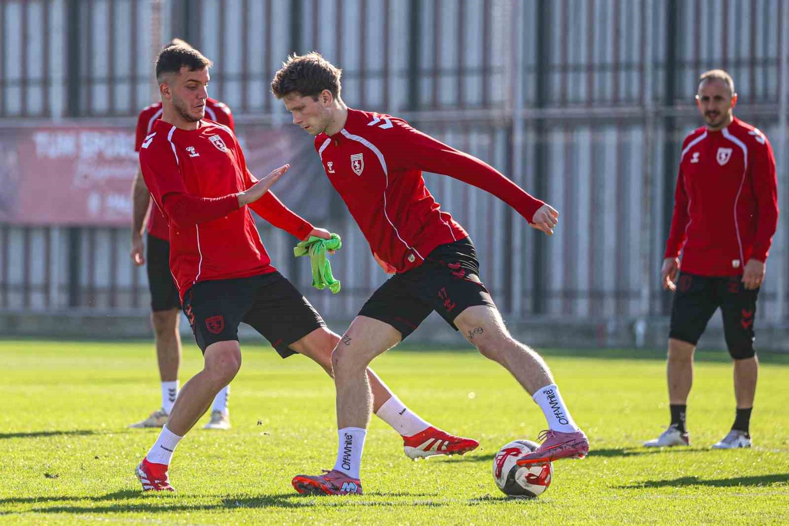 samsunspor galatasaray macinin hazirliklarini tamamladi 1 agOmbWOF