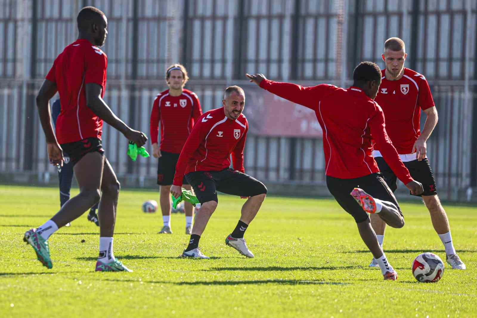 samsunspor galatasaray macinin hazirliklarini tamamladi 2 hbKWYnhl