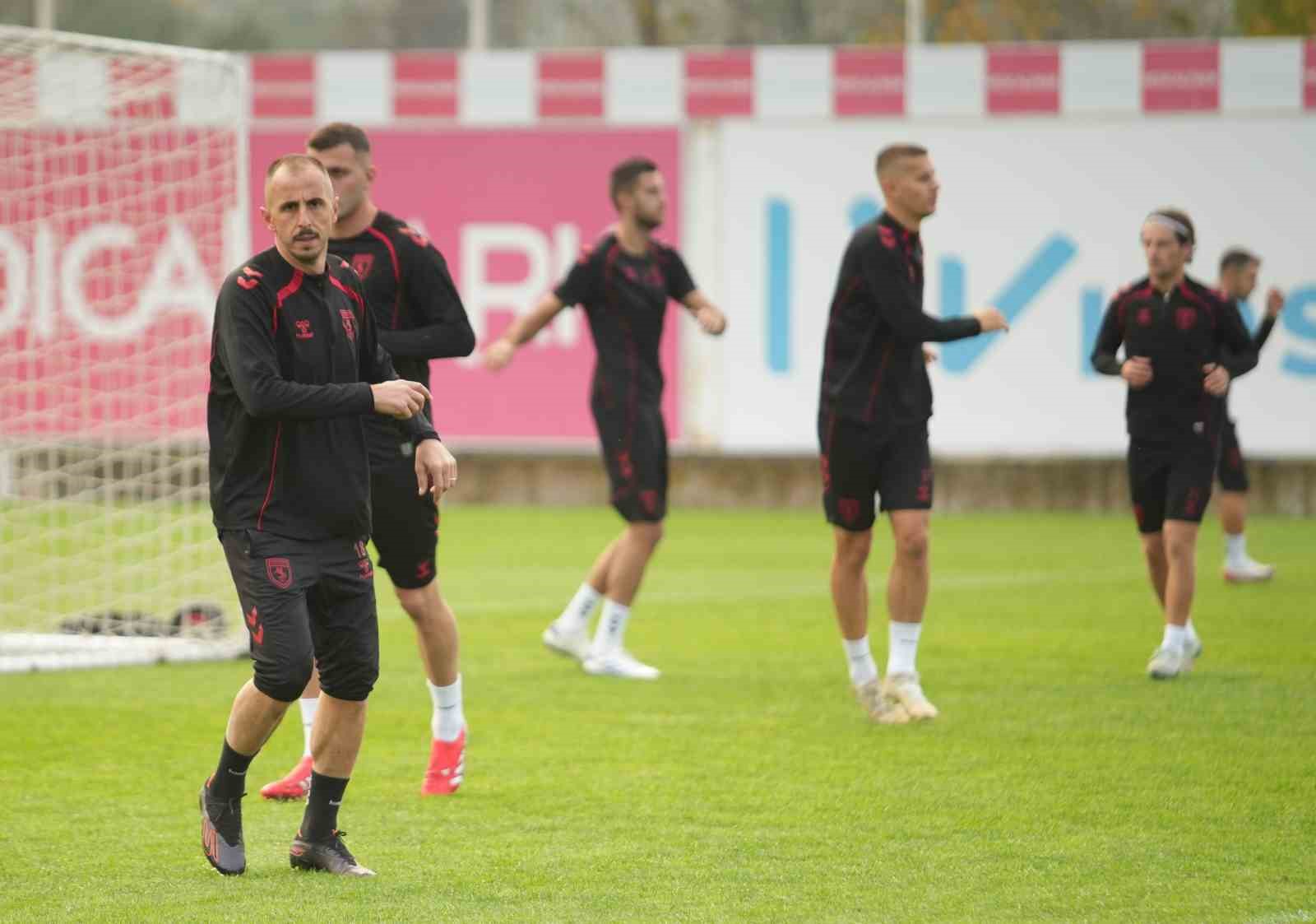 samsunspor hamrun spartans maci hazirliklarini tamamladi 1 lUfYqVvW