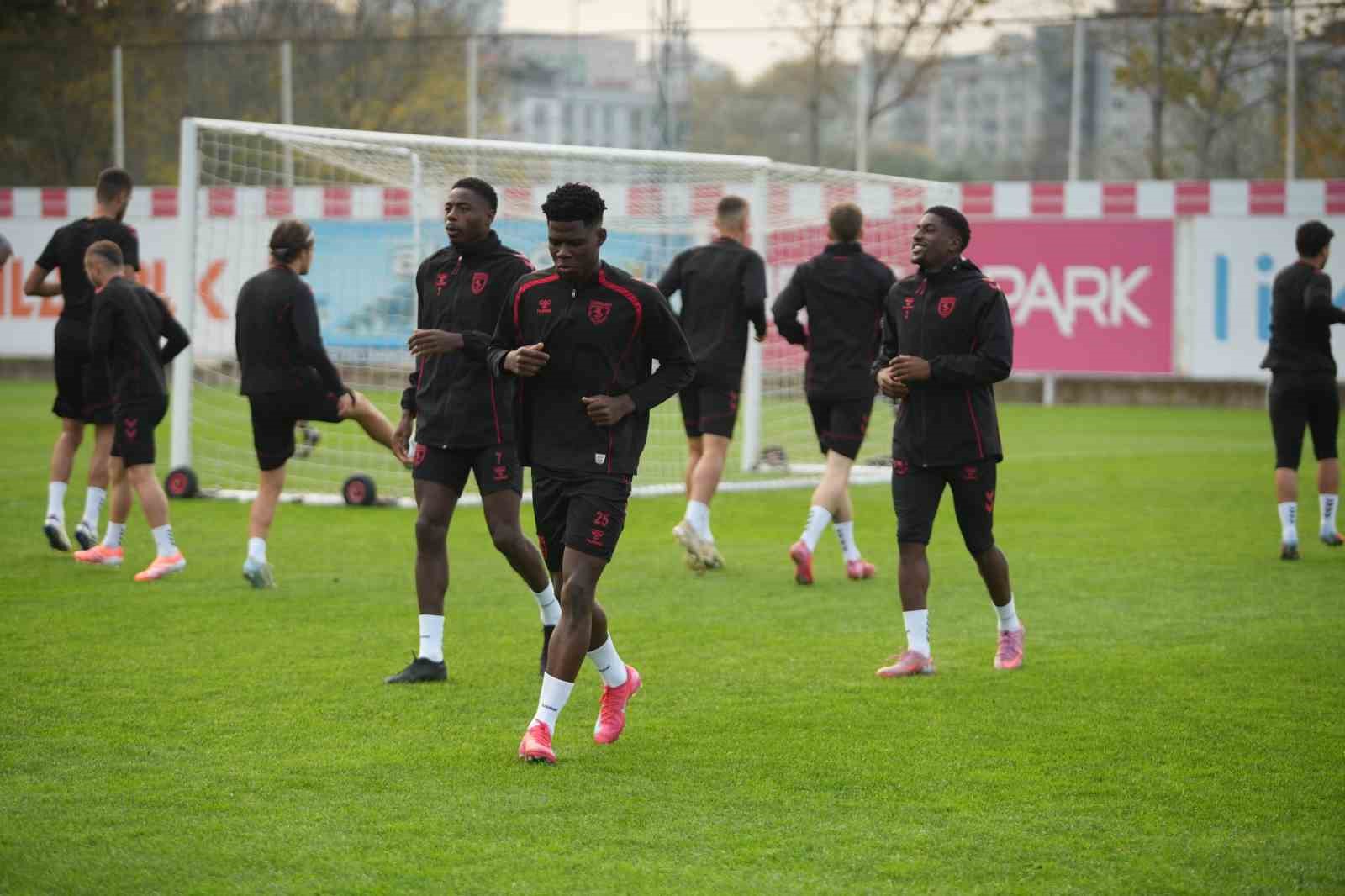 samsunspor hamrun spartans maci hazirliklarini tamamladi 2 cwGB9HWb