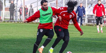 samsunspor-karadeniz-derbisinden-galibiyetle-ayrilmak-istiyor-prIt5nHb.jpg