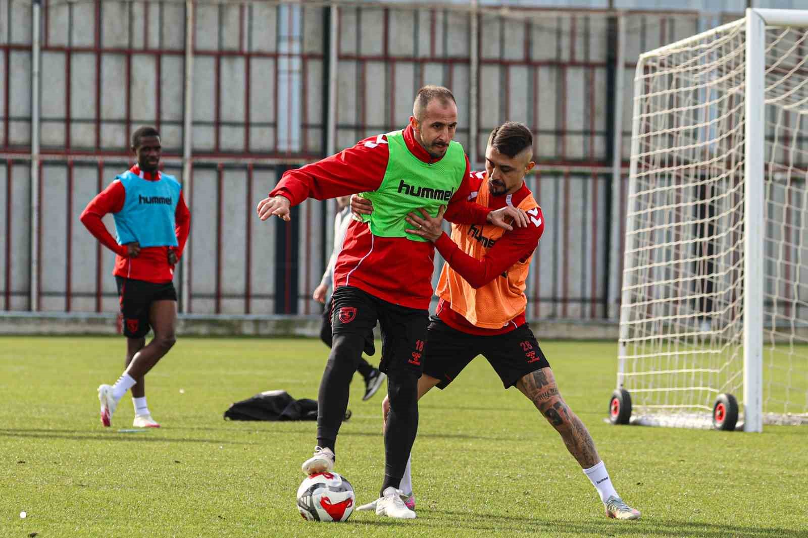 samsunspor kasimpasa maci icin istanbula gitti 6 vhBVuO7c