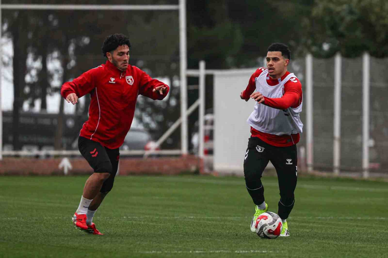 samsunspor konyaspor maci hazirliklarina basladi 4 ZbpLqLKw