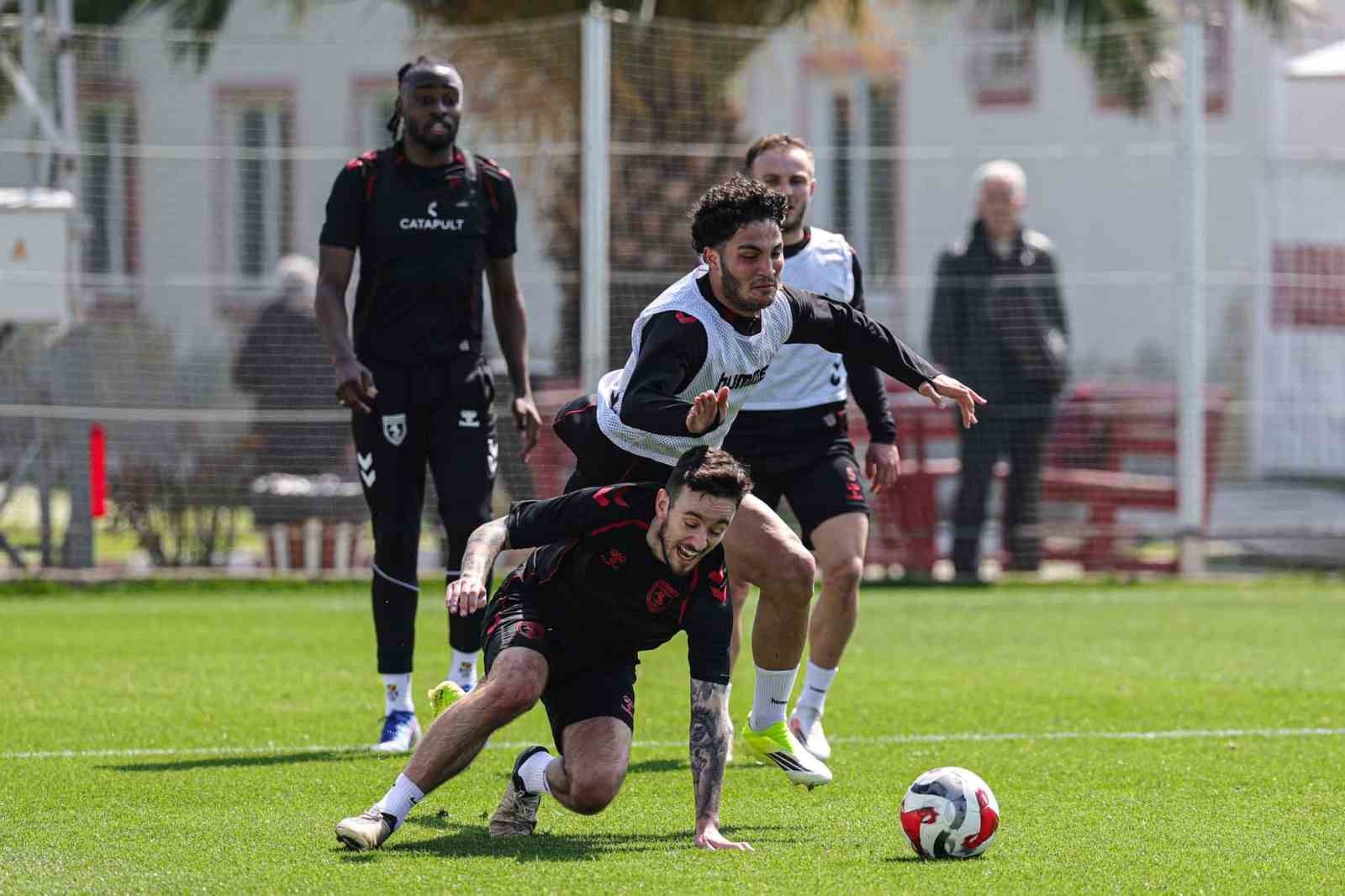 samsunspor konyaspor maci hazirliklarina devam ediyor 0 aNWARBdH