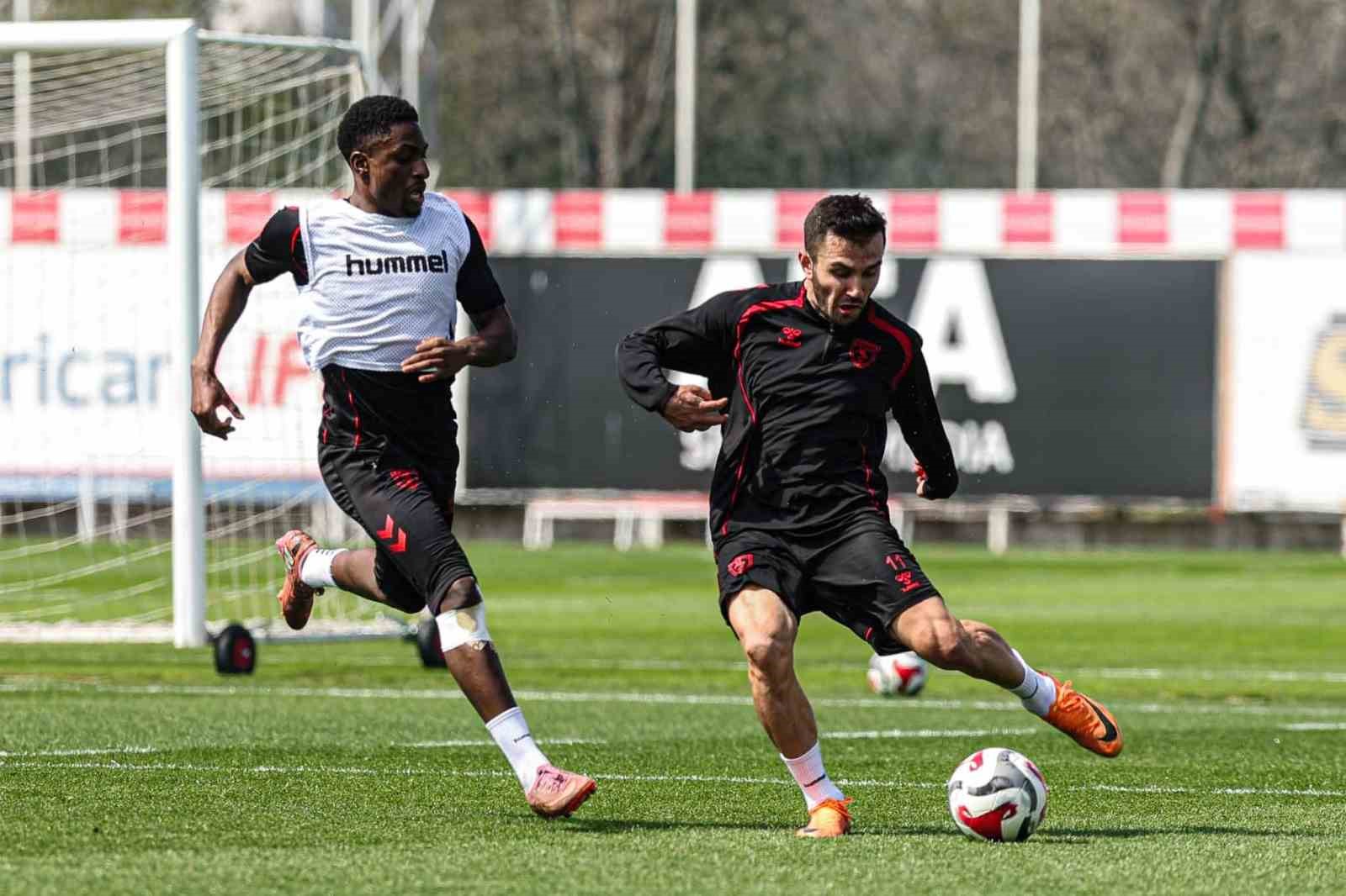 samsunspor konyaspor maci hazirliklarina devam ediyor 2 czamaquO
