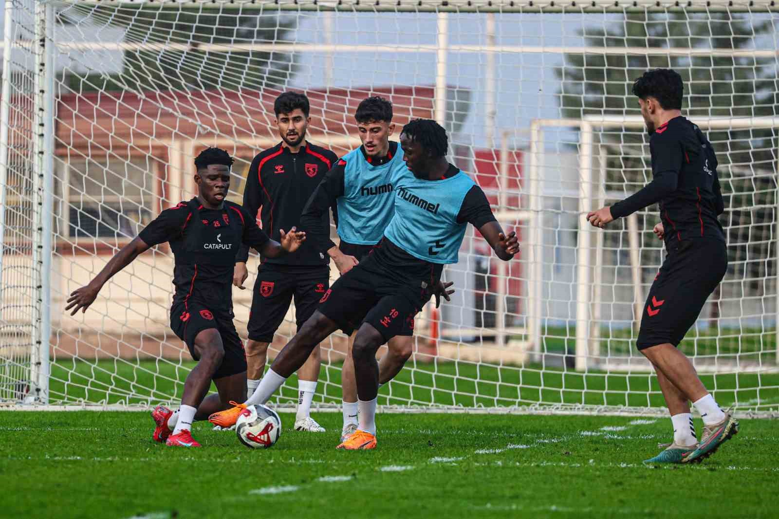 samsunspor milli araya moralli girmek istiyor 1 T7ns3Hph