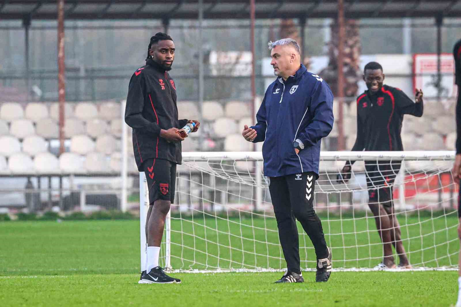 samsunspor milli araya moralli girmek istiyor 3 BsBtvMk8