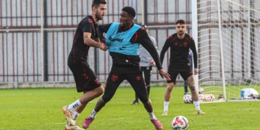 samsunspor-milli-araya-moralli-girmek-istiyor-qkM8WPfh.jpg
