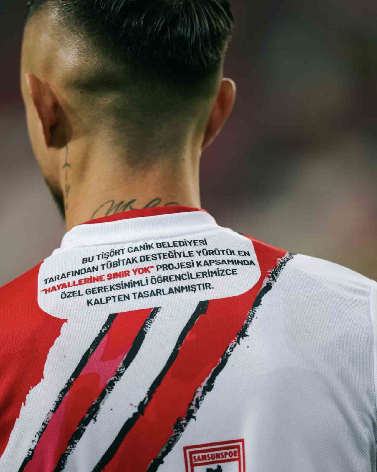 samsunspor ozel cocuklarin tasarladigi formalarla sahaya cikti 2 sKamrFvq