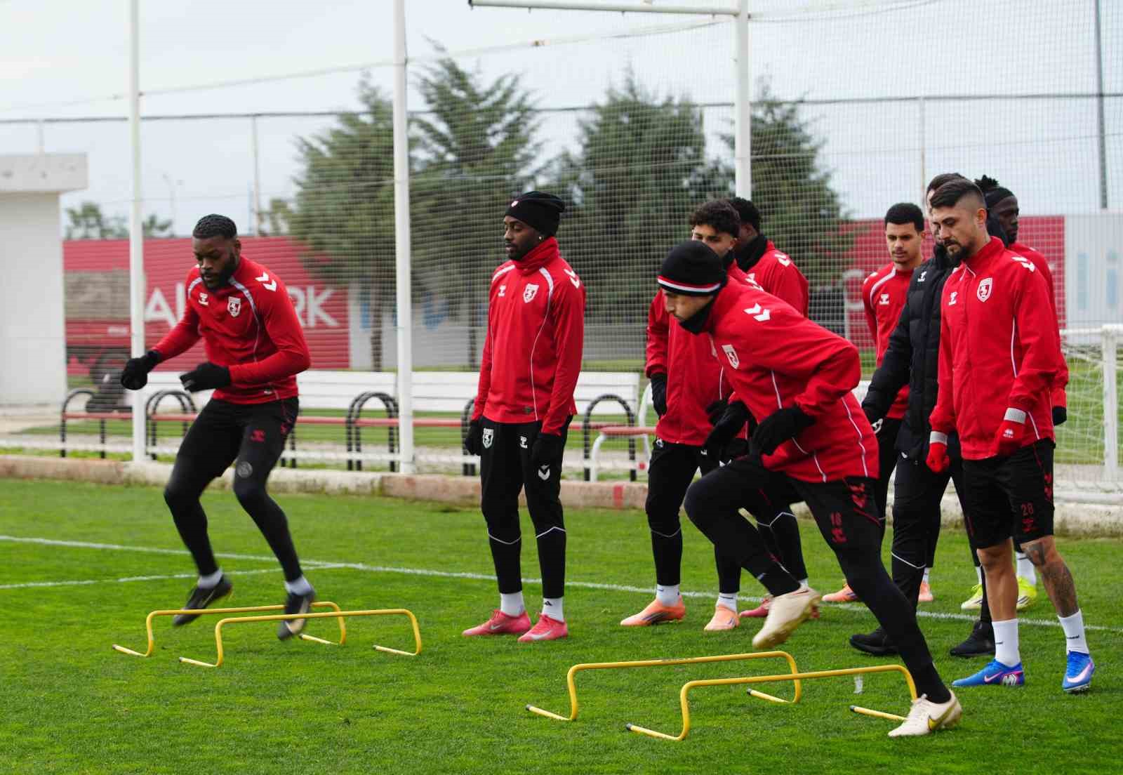 samsunspor shkendija maci hazirliklarini tamamladi 3 p1MQGRby