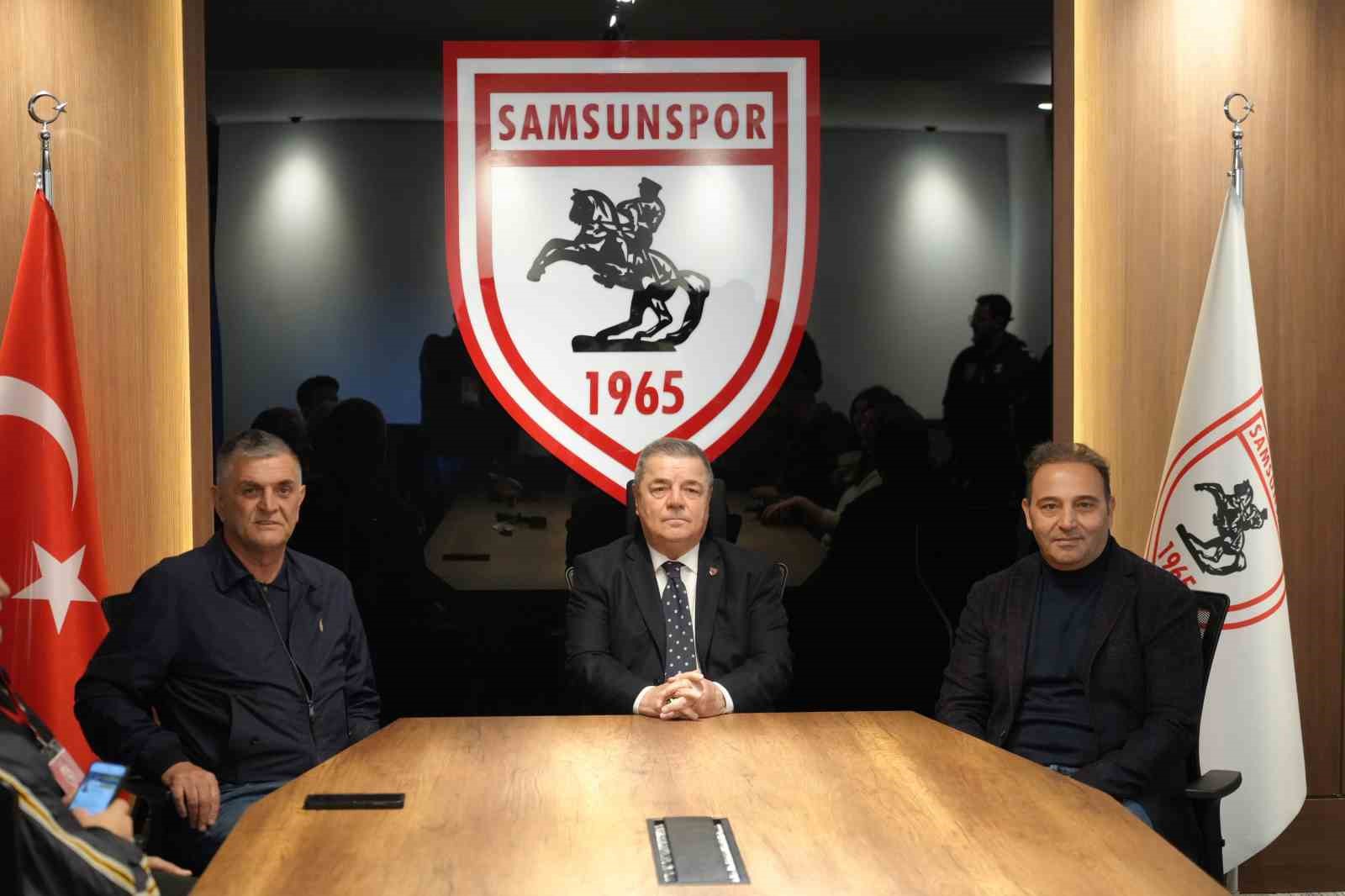 samsunspor yonetimi sozde taraftarlardan sikayetci makyajli samsunlular 0 MmCs3id2