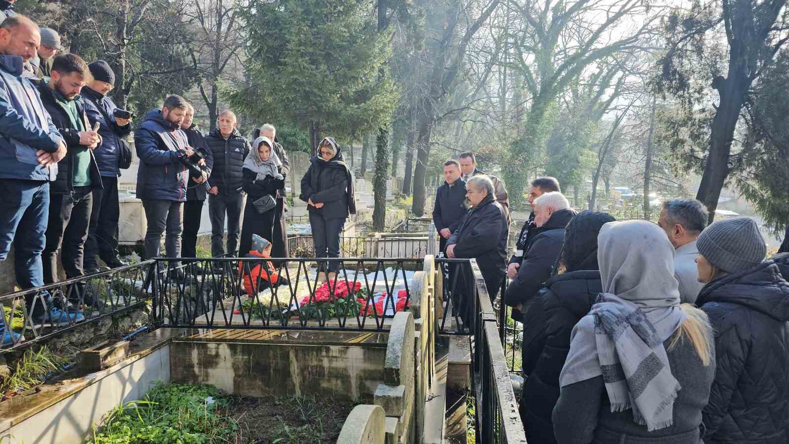 samsunsporlu eski futbolcu muzaffer badalioglu zonguldakta anildi 2 GpYgGRfS