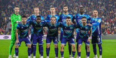samsunsporun-galibiyet-hasreti-8-maca-cikti-DqKMxmZh.jpg