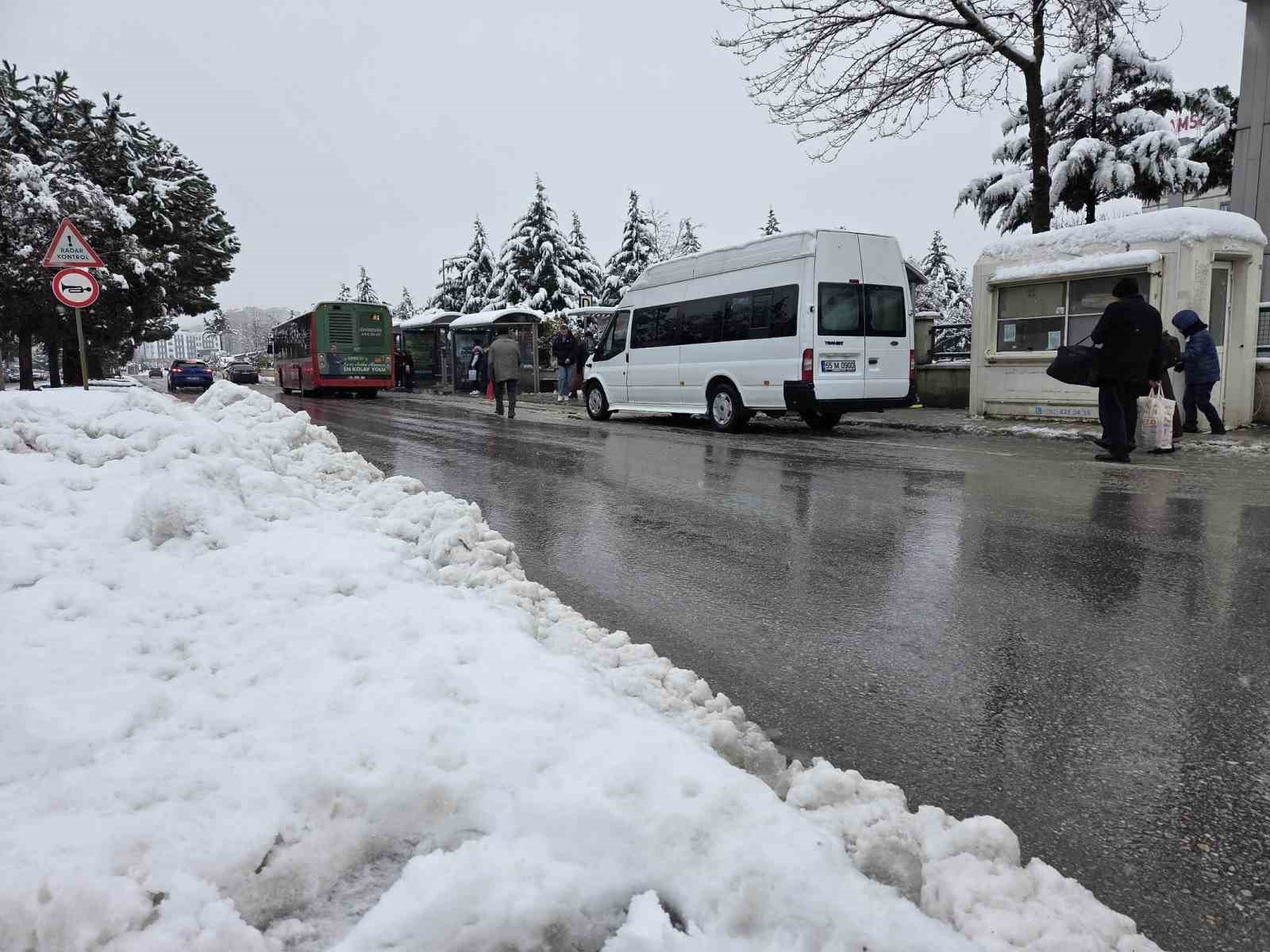 samsunu balkan sogugu vurdu yukseklerde kar 50 santime ulasti 3