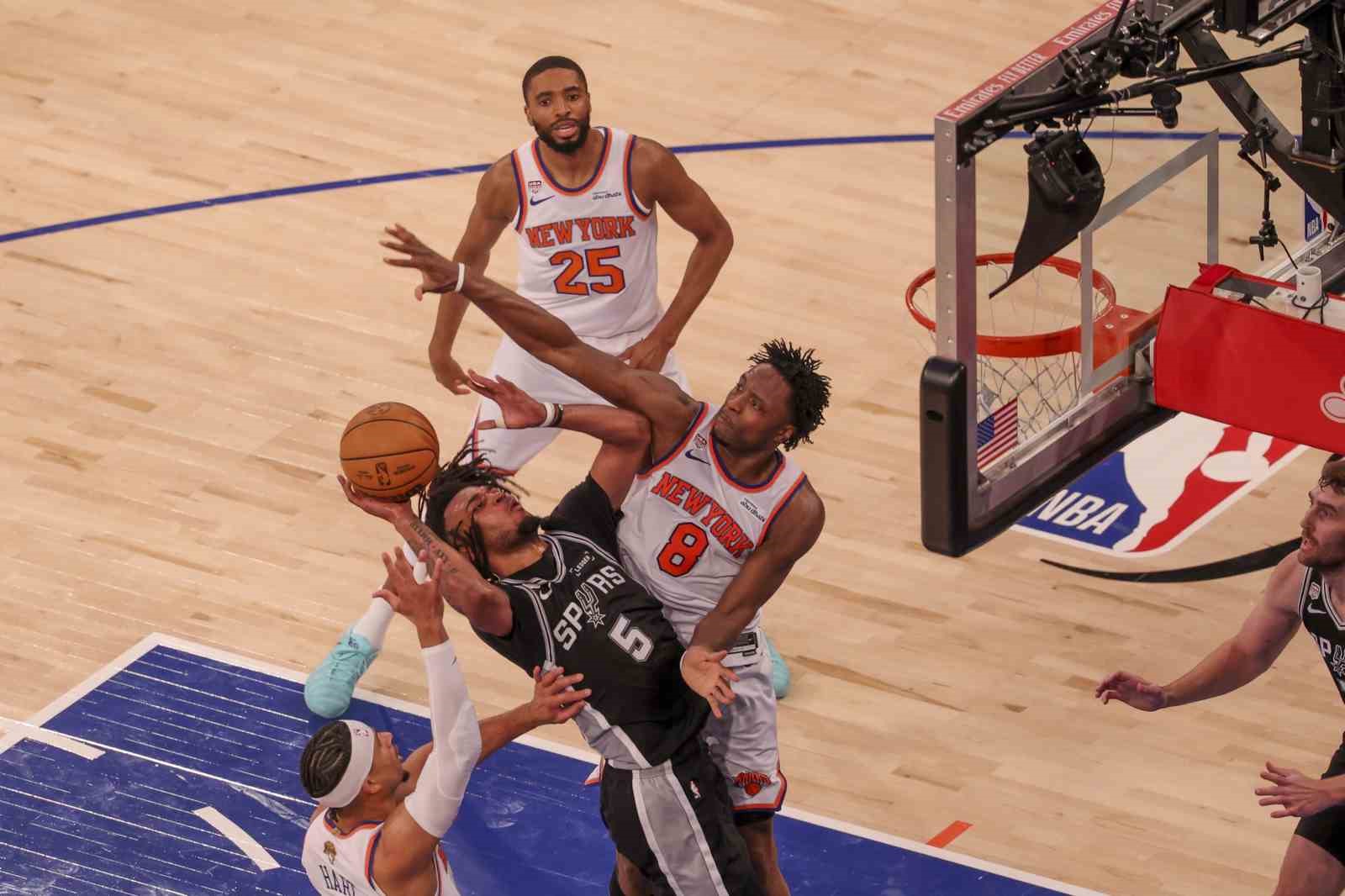 San Antonio Spurs, seride ilk galibiyetini aldı 5 san antonio spurs seride ilk galibiyetini aldi 1 HTFwOXuK
