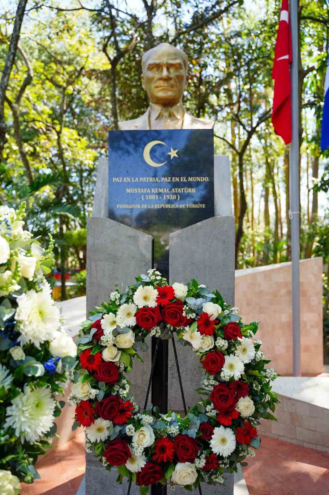 san salvadordaki turkiye parki ziyaretcilere kapilarini acti 9 Fk7gwys9
