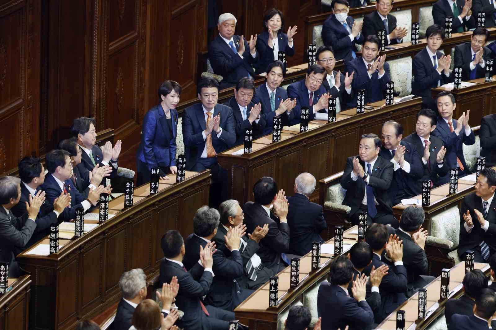 sanae takaichi yeniden japonya basbakani secildi 2 1dCzc28k