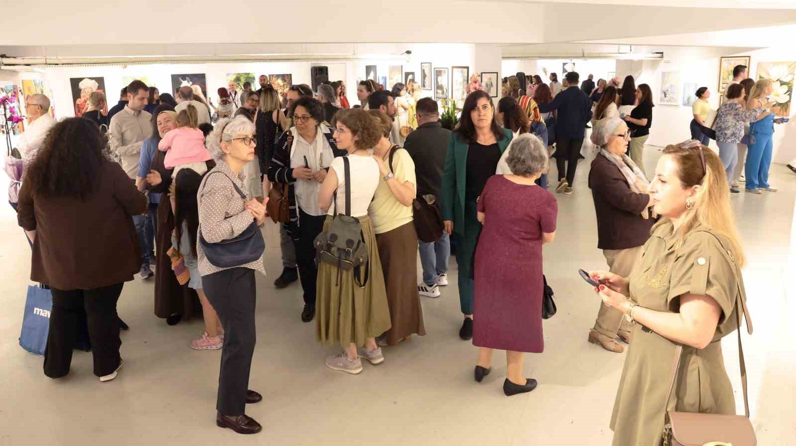 sanat atolyelerinde uretim sureci sergiyle taclandi 3 jiApUA4a