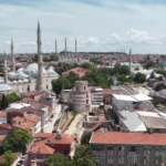 sanat-tarihcisi-prof-dr-beksac-makedonya-kulesi-hak-ettigi-bilgiye-layik-olmasi-gereken-bir-jfLvUH4D.jpg