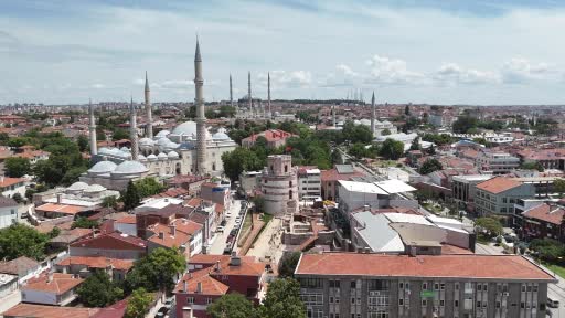 sanat-tarihcisi-prof-dr-beksac-makedonya-kulesi-hak-ettigi-bilgiye-layik-olmasi-gereken-bir-jfLvUH4D.jpg